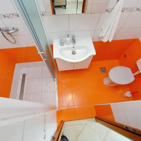 Loreta Apartment *