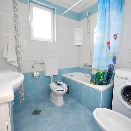 Apartment Loreta Bibinje