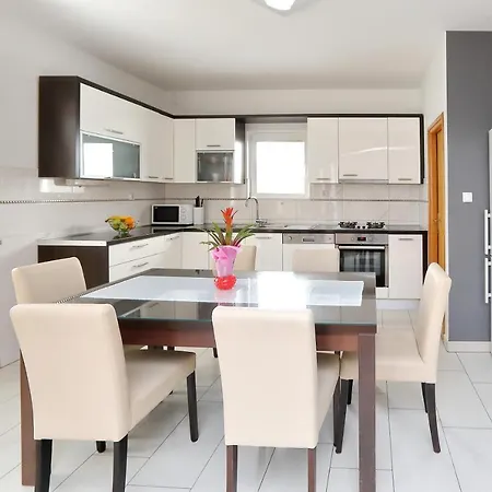 Loreta Apartment